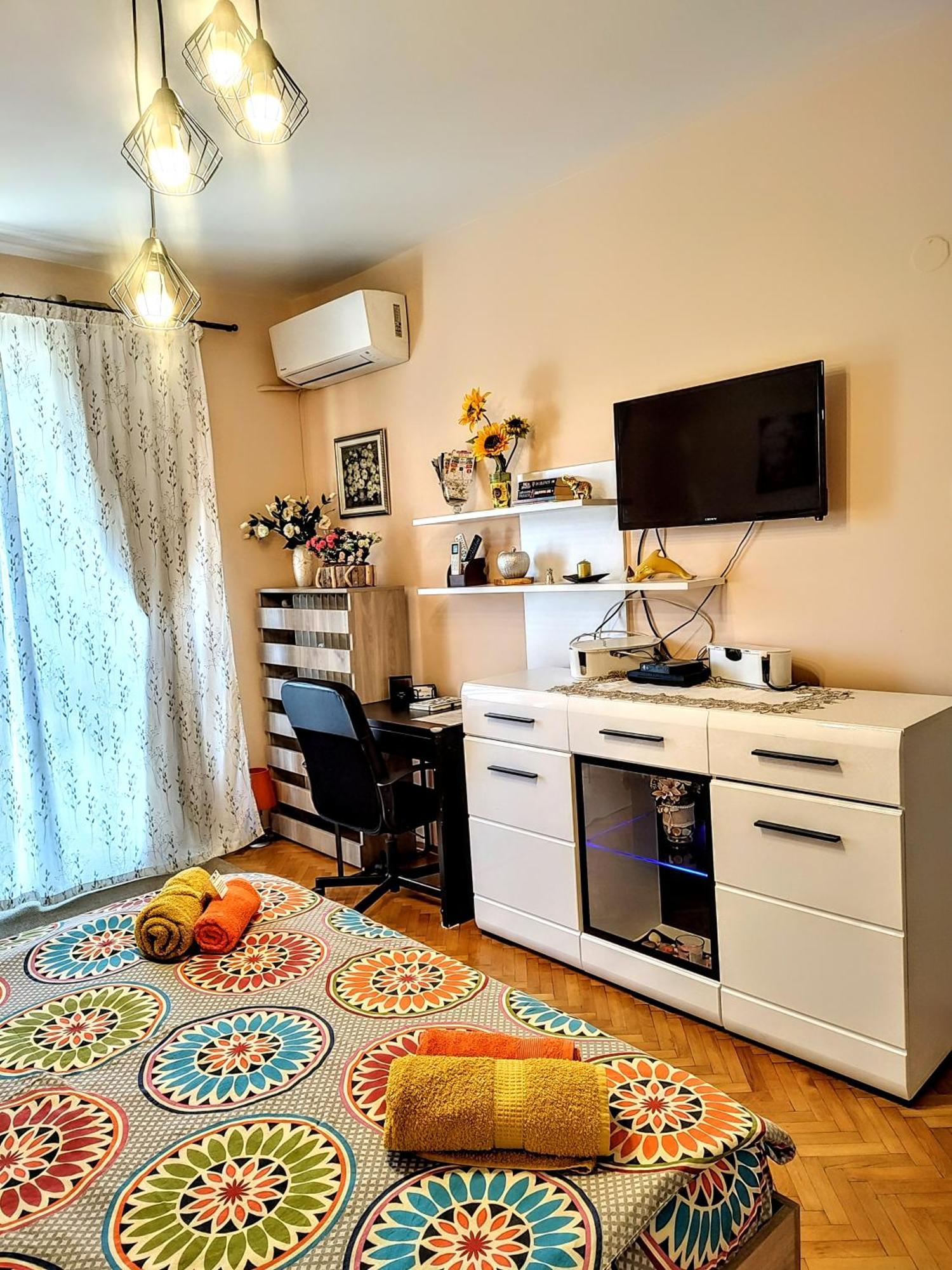 Mimi's place/ Уют в центъра на София Экстерьер фото